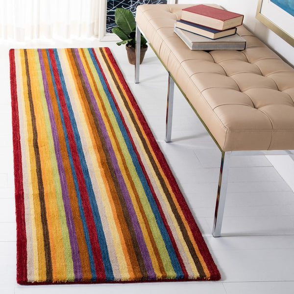 Safavieh Himalaya 582 Hand Loomed Wool Rug HIM582A-4SQ