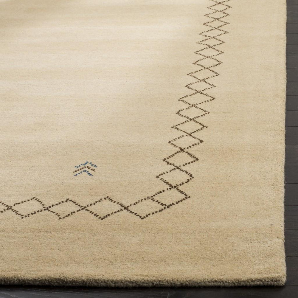 Safavieh Himalaya 589 Hand Loomed Wool Rug HIM589A-3