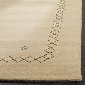 Safavieh Himalaya 589 Hand Loomed Wool Rug HIM589A-3