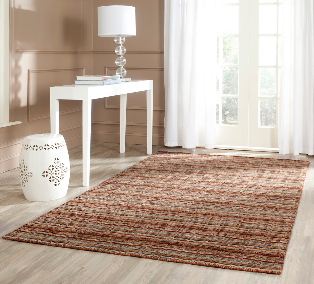 Safavieh Himalaya HIM708 Hand Loomed Rug