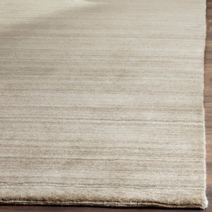 Safavieh Impressions IM820 Hand Loomed Rug