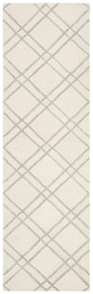 Safavieh Himalaya HIM901 Hand Tufted Rug