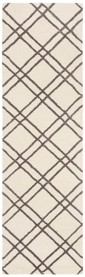 Safavieh Himalaya HIM901 Hand Tufted Rug