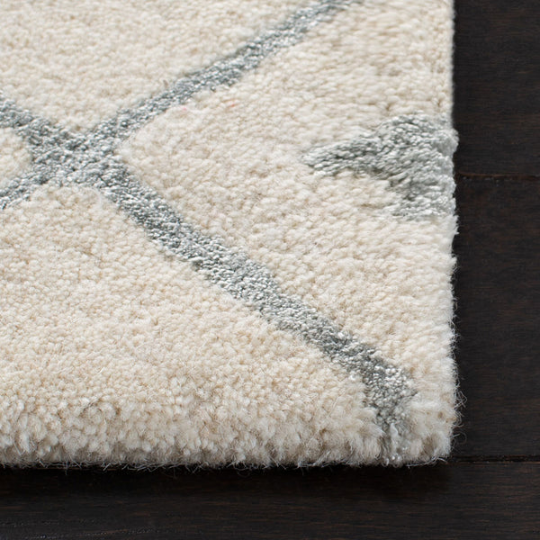 Safavieh Himalaya 903 Hand Tufted Wool Rug HIM903F-9