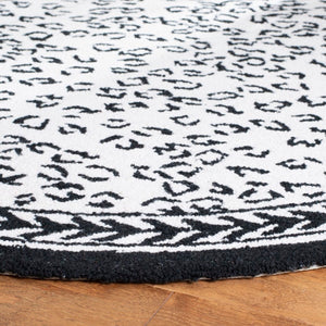 Safavieh Hk15 Hand Hooked Wool Rug HK15C-CNR