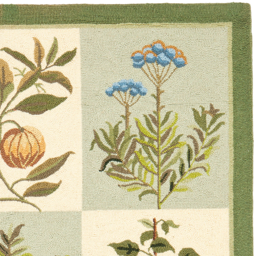 Safavieh HK201 Hand Hooked Rug