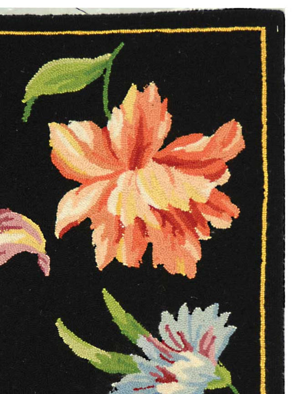 Safavieh HK216 Hand Hooked Rug