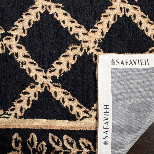 Safavieh Hk230 Hand Hooked Wool Pile Rug HK230D-4R