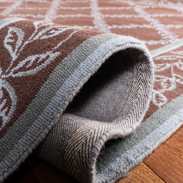 Safavieh Hk230 Hand Hooked Wool Pile Rug HK230G-4R