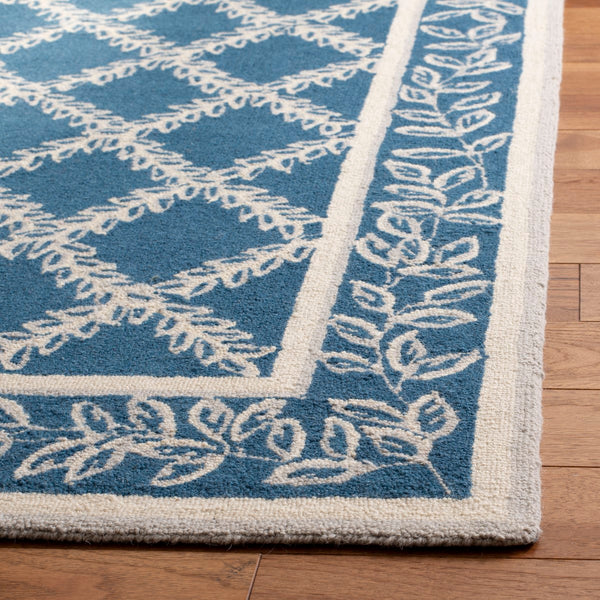 Safavieh Chelsea HK230 Hand Hooked Rug