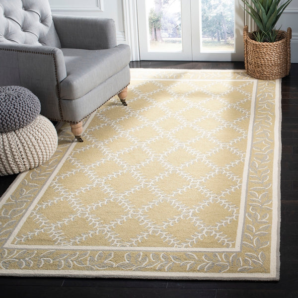 Safavieh Hk230 Hand Hooked Wool Pile Rug HK230Y-4R