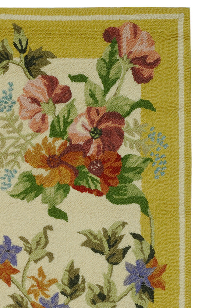 Safavieh HK233 Hand Hooked Rug