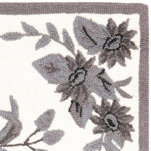 Safavieh HK262 Hand Hooked Rug