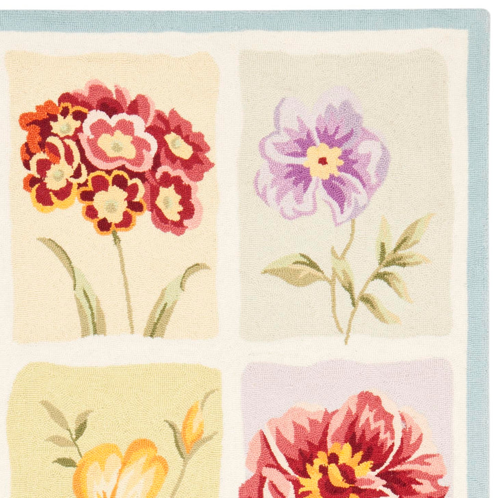 Safavieh HK299 Hand Hooked Rug