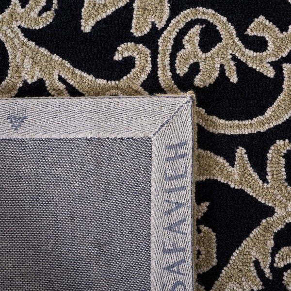 Safavieh Hk307 Hand Hooked Wool Rug HK307B-4R