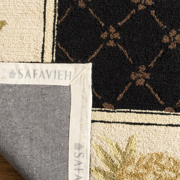 Safavieh Hk362 Hand Hooked Wool Pile Rug HK362C-4R