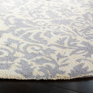 Safavieh Chelsea HK368 Hand Hooked Rug