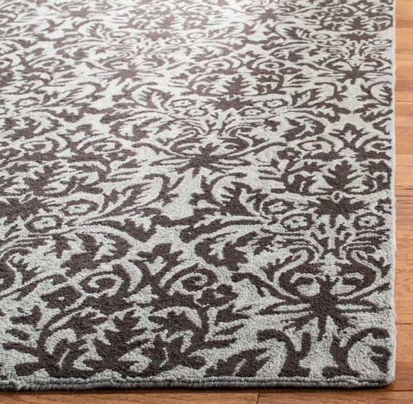 Safavieh Chelsea HK368 Hand Hooked Rug