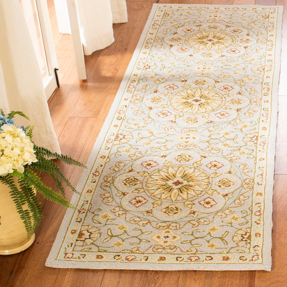 Safavieh Hk378 Hand Hooked Wool Pile Rug HK378A-4R