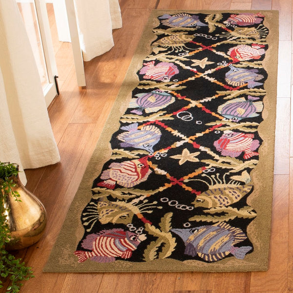 Safavieh HK61 Hand Hooked Rug