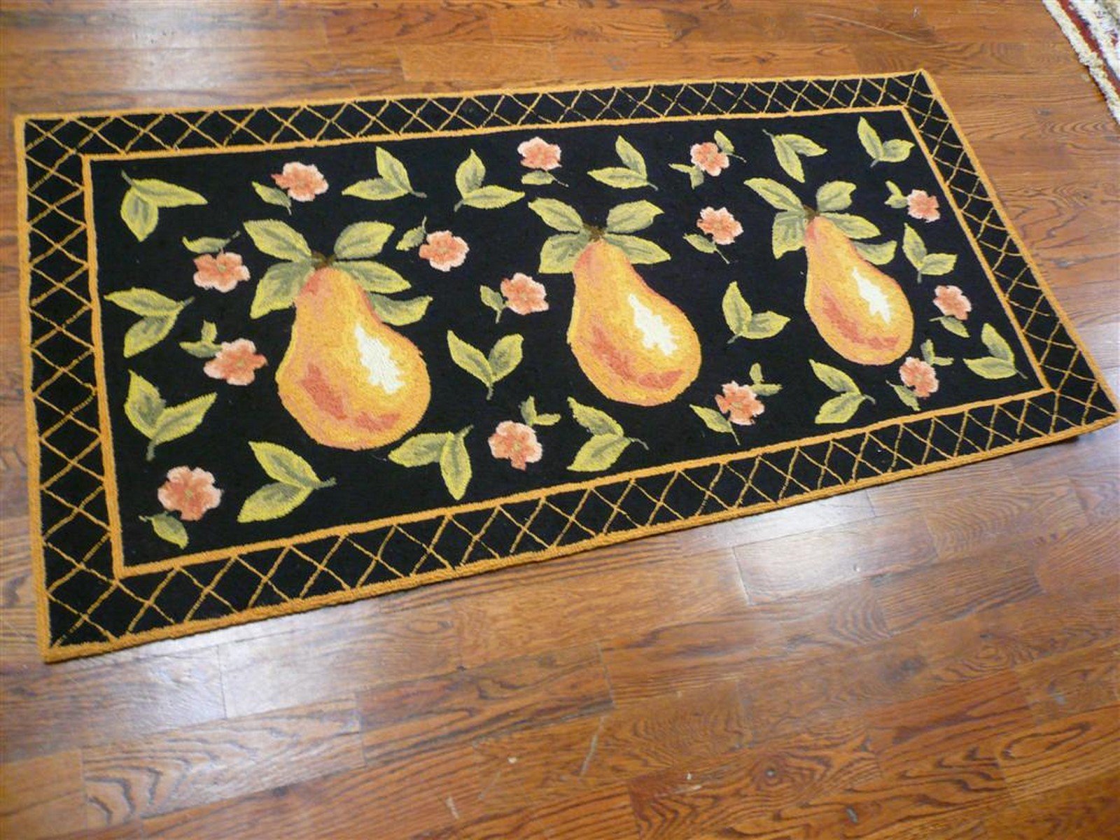 Chelsea Hand Hooked Rug - Luxurious 100% Pure Virgin Wool Pile, Timele