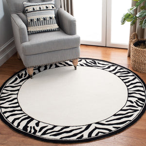 Safavieh Hk731 Hand Hooked Wool Pile Rug HK731A-3R