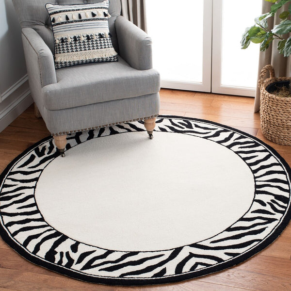 Safavieh Hk731 Hand Hooked Wool Pile Rug HK731A-3R