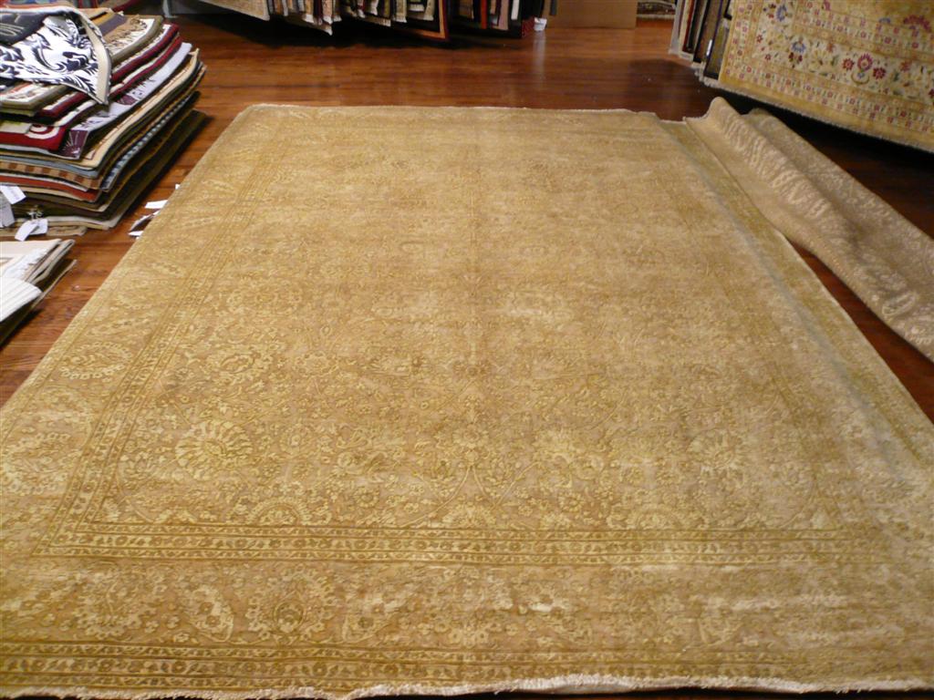 Safavieh HL484 Hand Knotted Rug