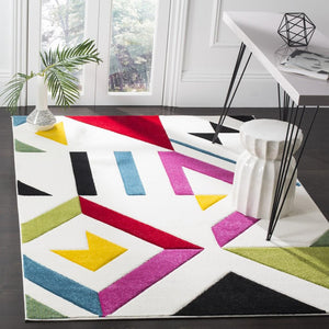 Safavieh Hollywood 700 Power Loomed Polypropylene Contemporary Rug HLW700A-4