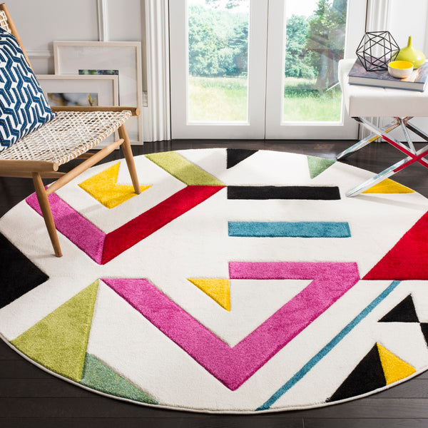 Safavieh Hollywood HLW700 Power Loomed Rug