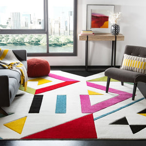 Safavieh Hollywood 700 Power Loomed Polypropylene Contemporary Rug HLW700A-4