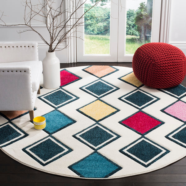 Safavieh Hollywood HLW704 Power Loomed Rug