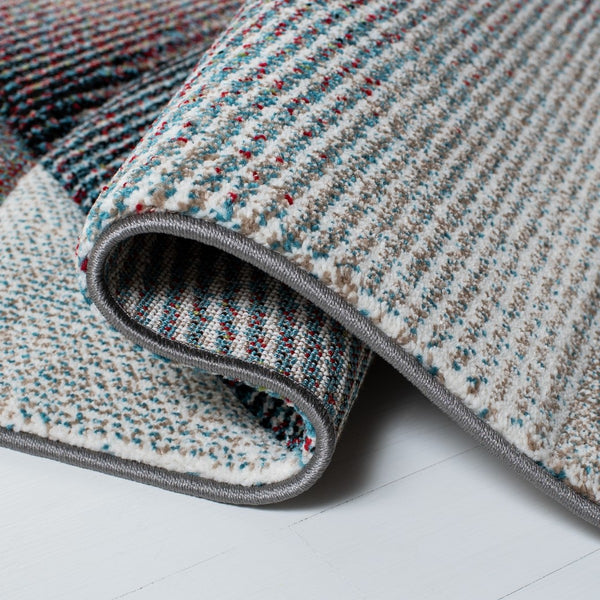 Safavieh Hollywood 715 Power Loomed 100% Polypropylene Contemporary Rug HLW715B-5SQ