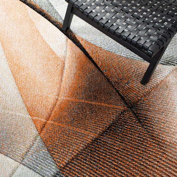 Safavieh Hollywood 715 Power Loomed 100% Polypropylene Contemporary Rug HLW715P-9