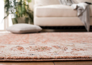 Safavieh Heirloom 701 Power Loomed Polyester Pile Traditional Rug HRL701B-3