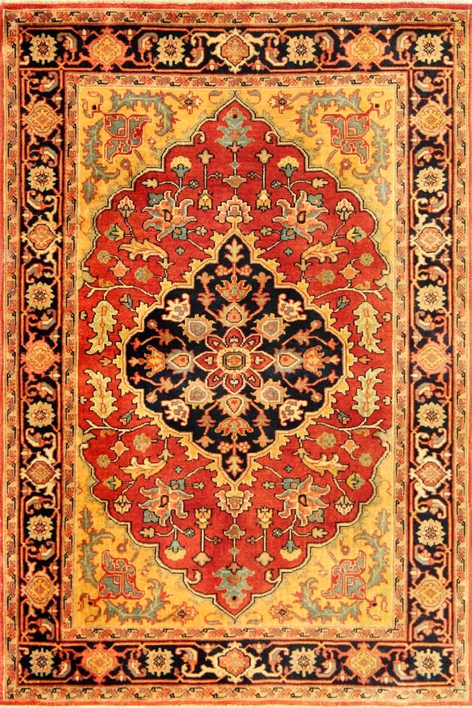 Safavieh HRZ101 Hand Knotted Rug