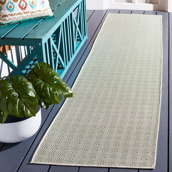 Safavieh Hampton 230 Power Loomed 100% Polypropylene Indoor/Outdoor Rug HTN230Y-9