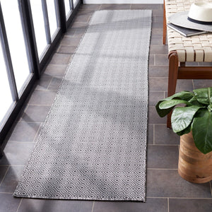 Safavieh Hampton 230 Power Loomed 100% Polypropylene Indoor/Outdoor Rug HTN230Z-9