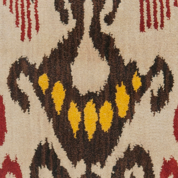 Safavieh Ikat IKT216 Hand Tufted Rug