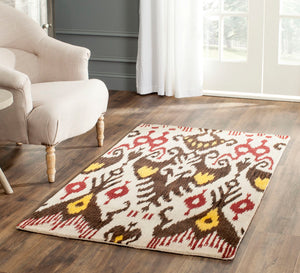 Safavieh Ikat IKT216 Hand Tufted Rug