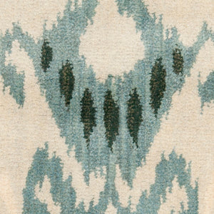 Safavieh Ikat IKT216 Hand Tufted Rug