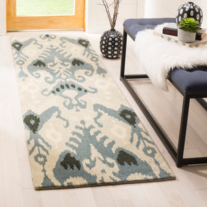 Safavieh Ikat IKT216 Hand Tufted Rug
