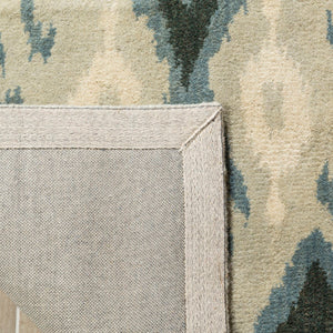 Safavieh Ikat IKT216 Hand Tufted Rug