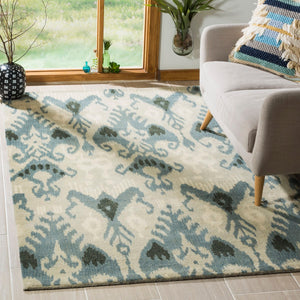 Safavieh Ikat IKT216 Hand Tufted Rug