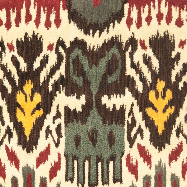 Safavieh Ikat IKT217 Hand Tufted Rug