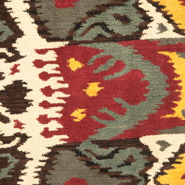 Safavieh Ikat IKT217 Hand Tufted Rug