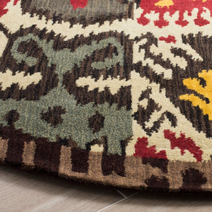 Safavieh Ikat IKT217 Hand Tufted Rug