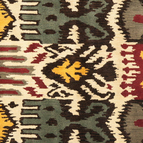 Safavieh Ikat IKT217 Hand Tufted Rug