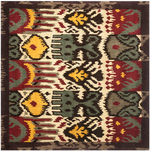 Safavieh Ikat IKT217 Hand Tufted Rug