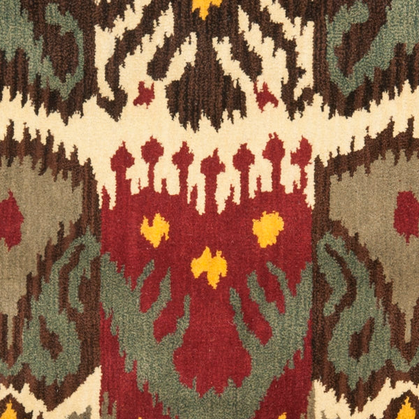Safavieh Ikat IKT217 Hand Tufted Rug